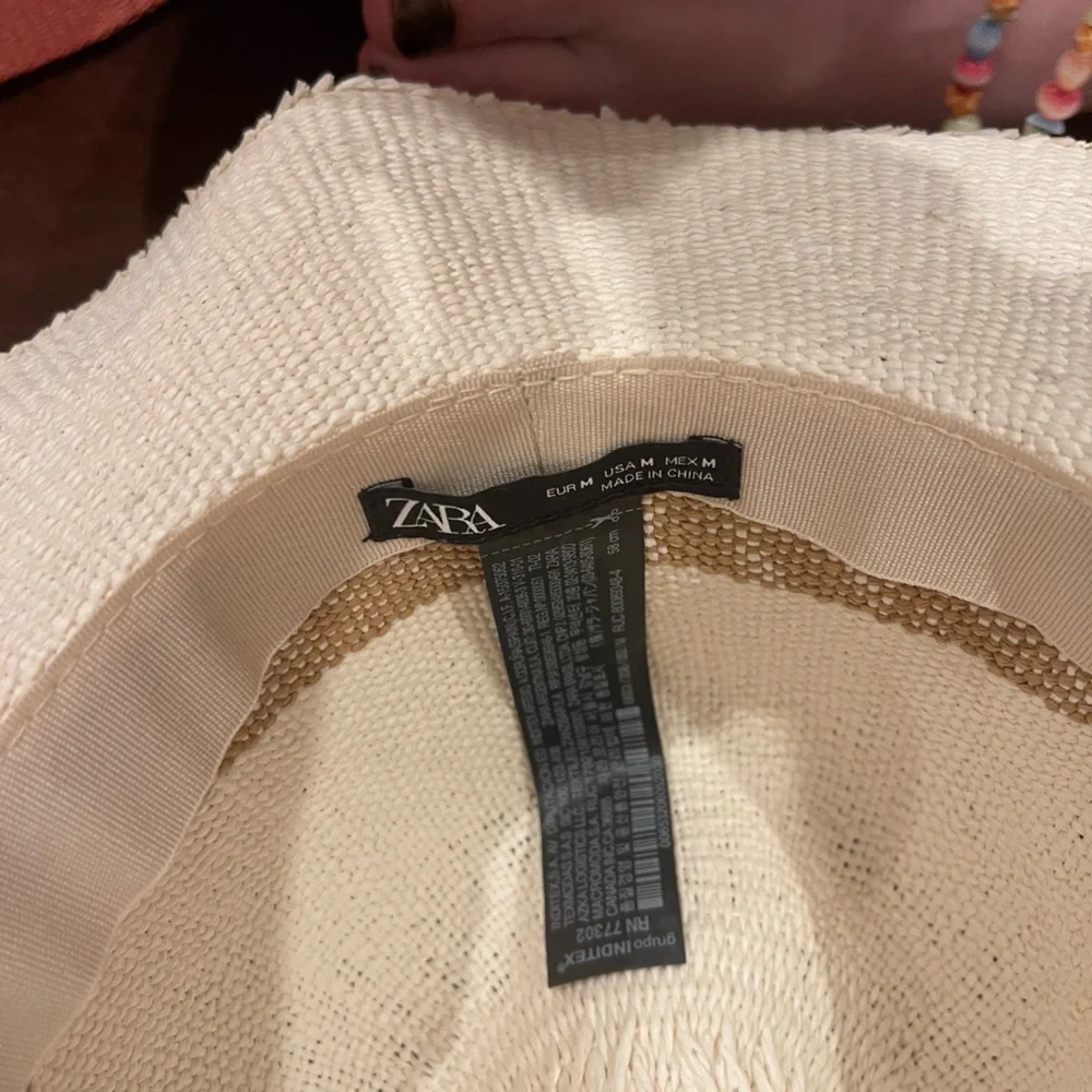 nwt zara cream hat with tan band medium